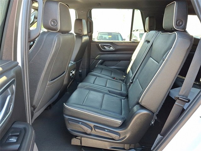 Used 2024 GMC Yukon SLT image 10