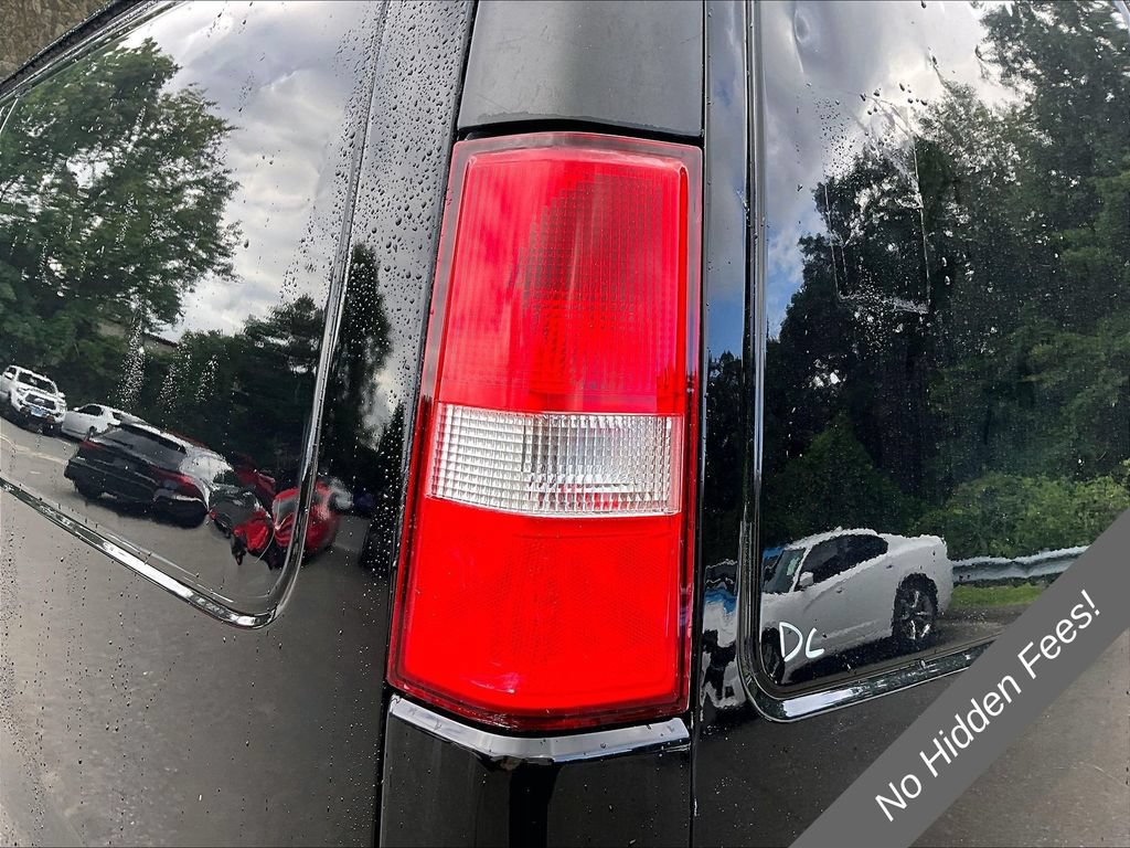 Used 2020 GMC Savana 2500 RWD image 24