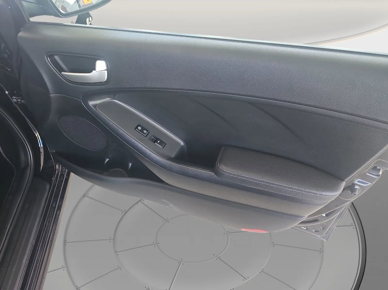 Used 2018 Kia Forte LX FWD image 17