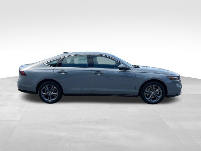 New 2026 Honda Accord EX-L image 9