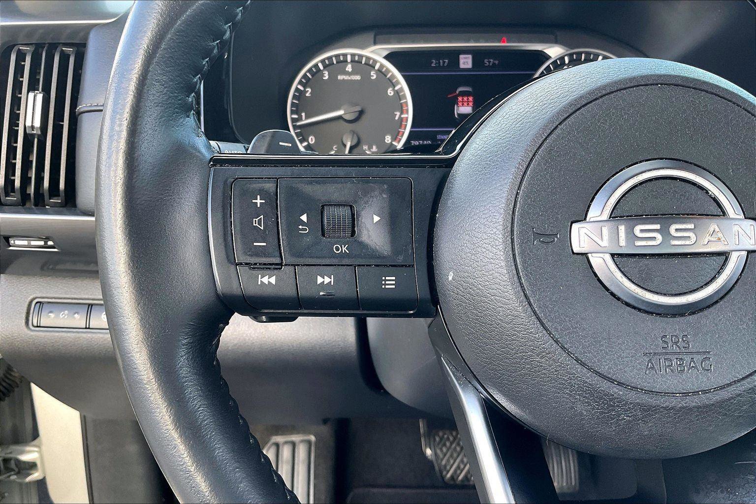 Certified 2022 Nissan Pathfinder SL image 18