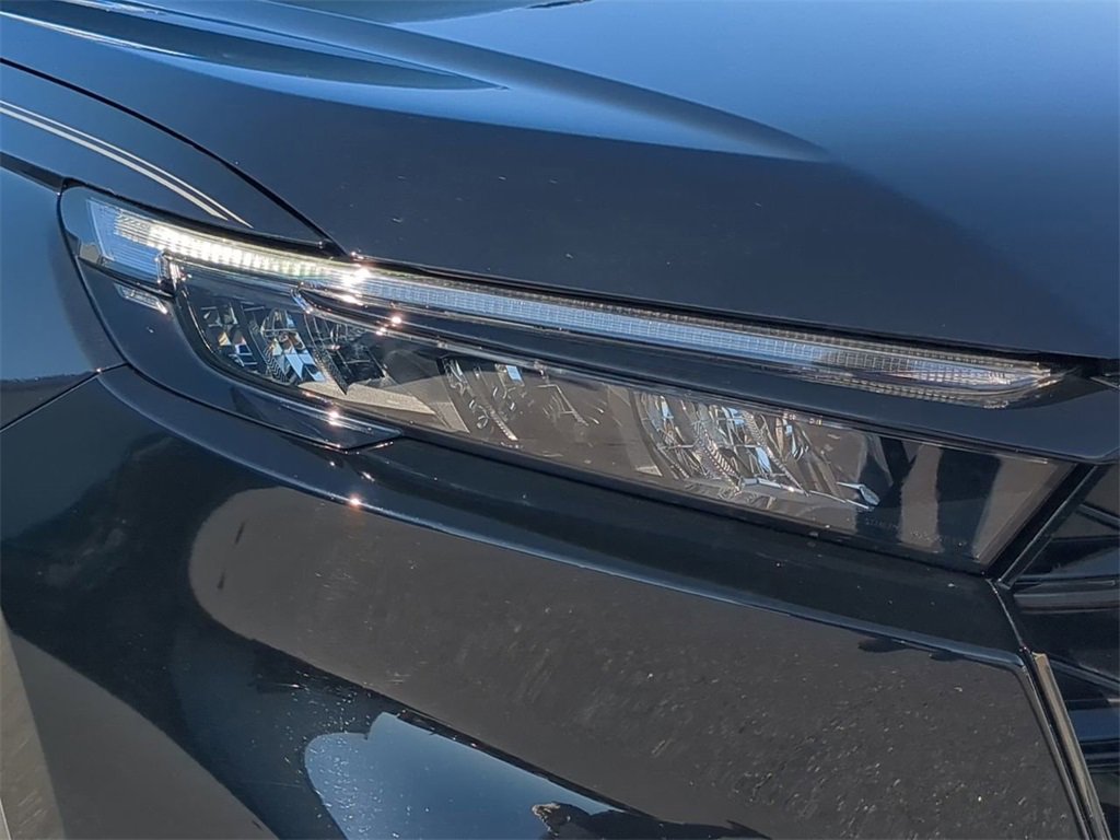 Certified 2024 Honda CR-V Sport image 9