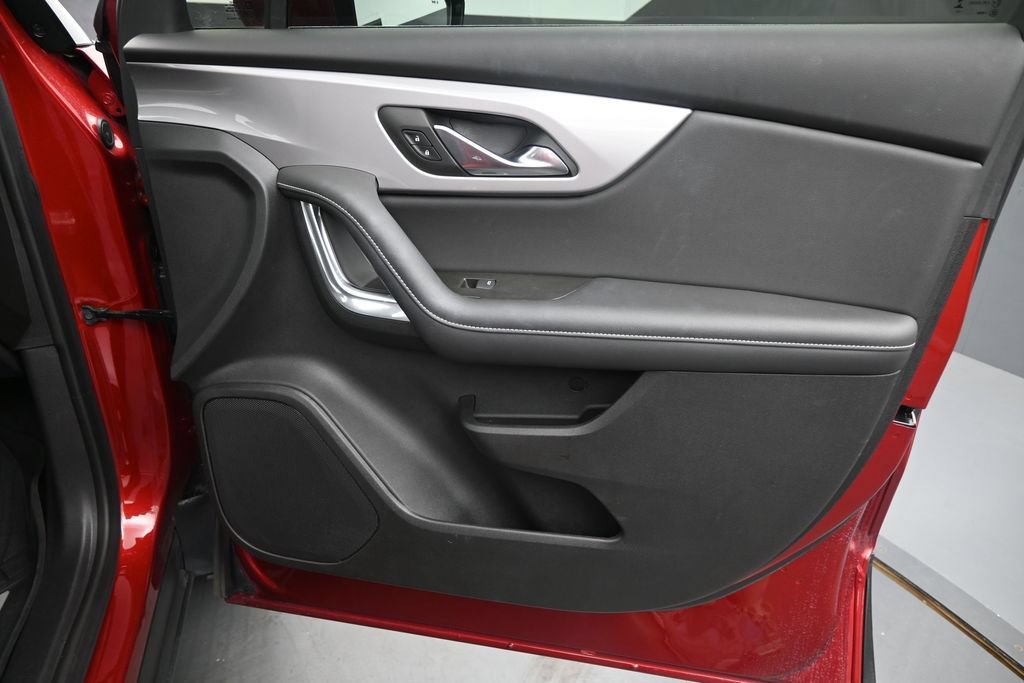 Used 2023 Chevrolet Blazer LT w/ Convenience Package FWD image 24