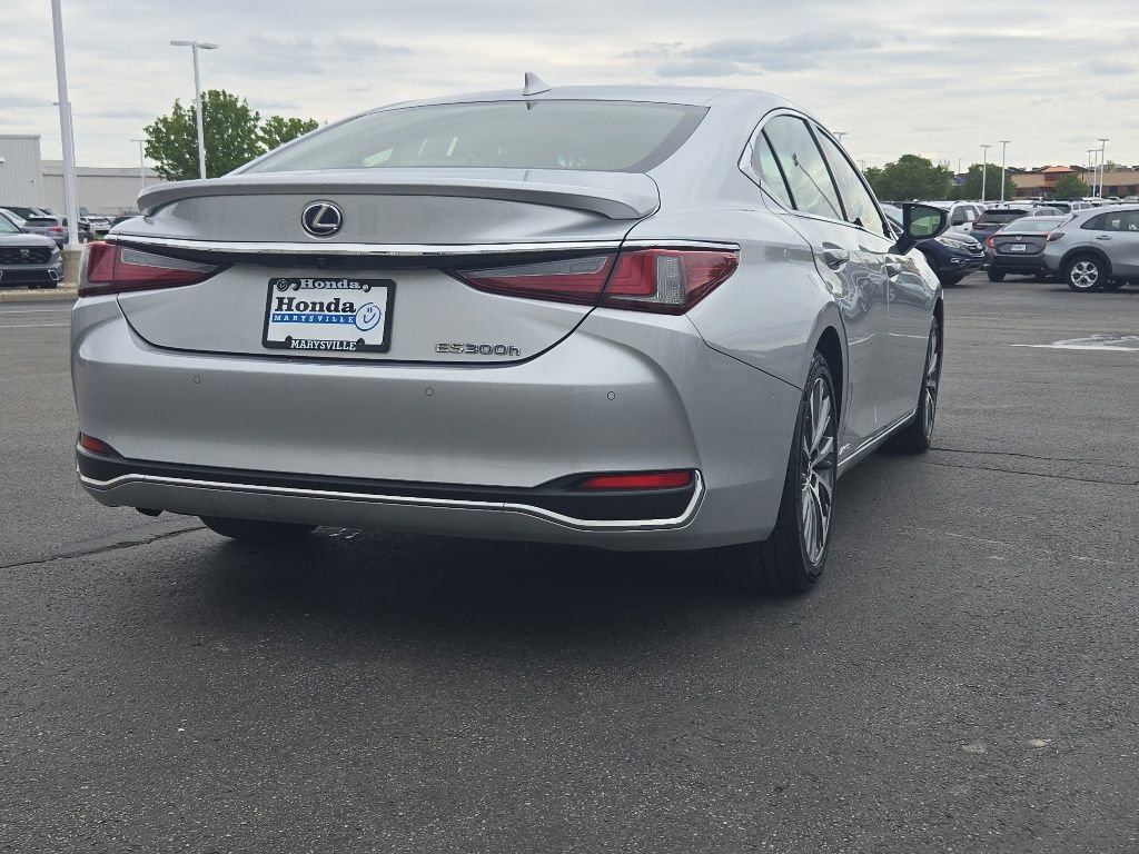 Used 2019 Lexus ES 300h w/ Premium Package FWD image 8