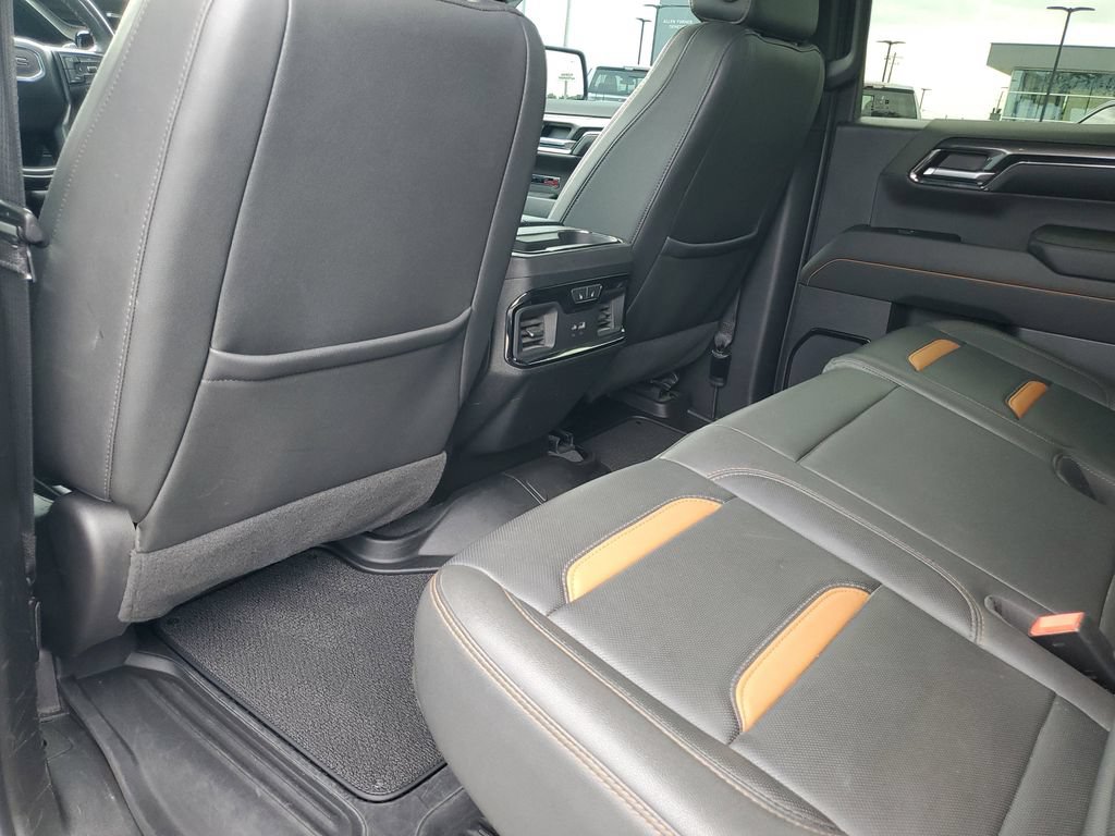 Used 2024 GMC Sierra 1500 AT4 w/ Technology Package AWD/4WD image 23