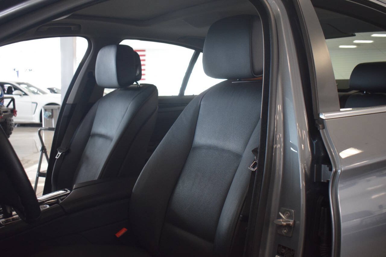 Used 2012 BMW 528i Sedan RWD image 58