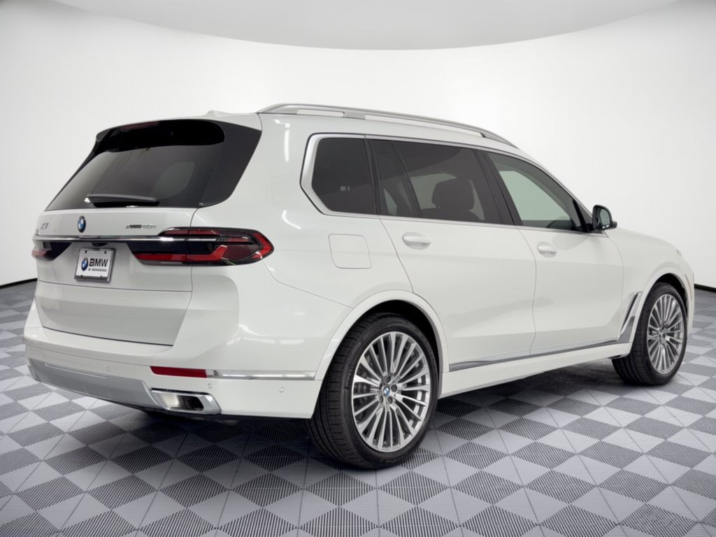 New 2027 BMW X7 xDrive40i w/ Executive Package AWD/4WD image 9