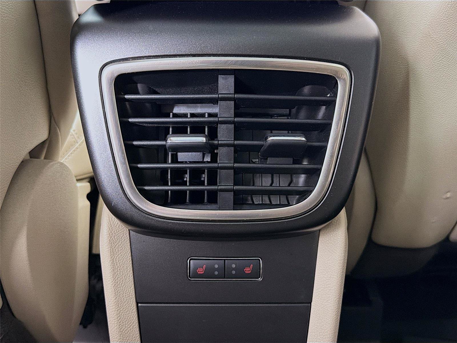Used 2019 Lincoln Nautilus Reserve AWD/4WD image 29