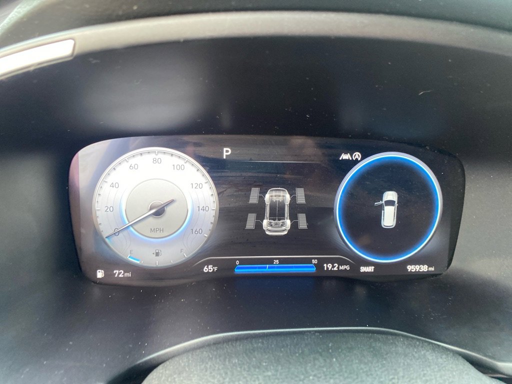 Used 2021 Hyundai Santa Fe Calligraphy AWD/4WD image 11