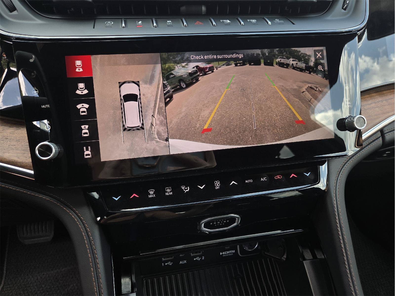 New 2027 Jeep Grand Cherokee Summit AWD/4WD image 9