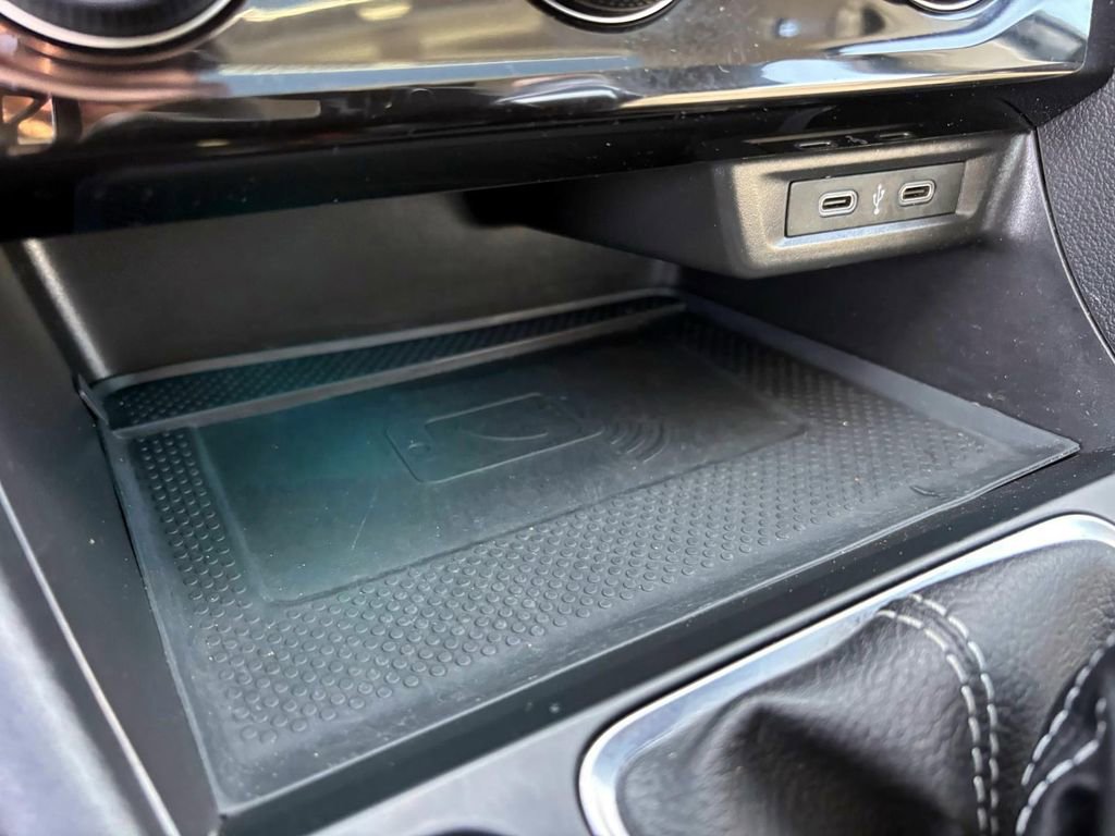 Used 2022 Volkswagen Jetta SEL image 22