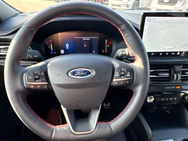 Used 2024 Ford Escape ST-Line w/ Tech Pack #1 AWD/4WD image 24