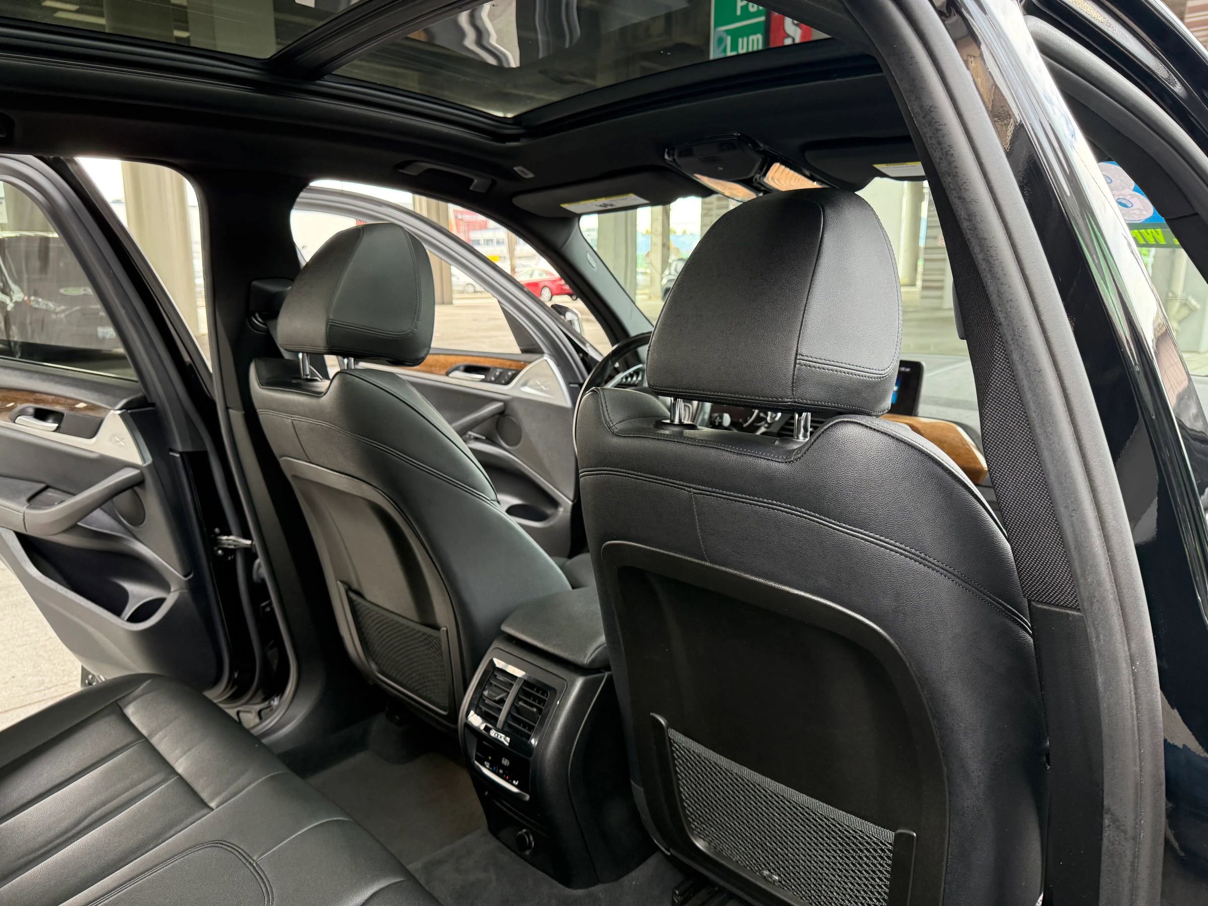 Used 2018 BMW X3 xDrive30i image 23