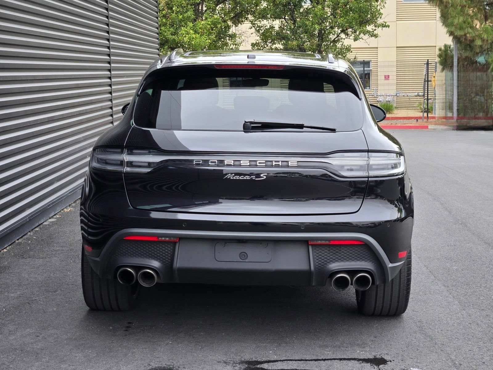 Certified 2024 Porsche Macan S AWD/4WD image 7