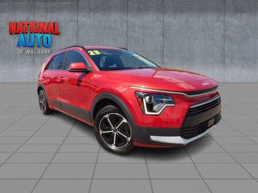 Used 2023 Kia Niro EX