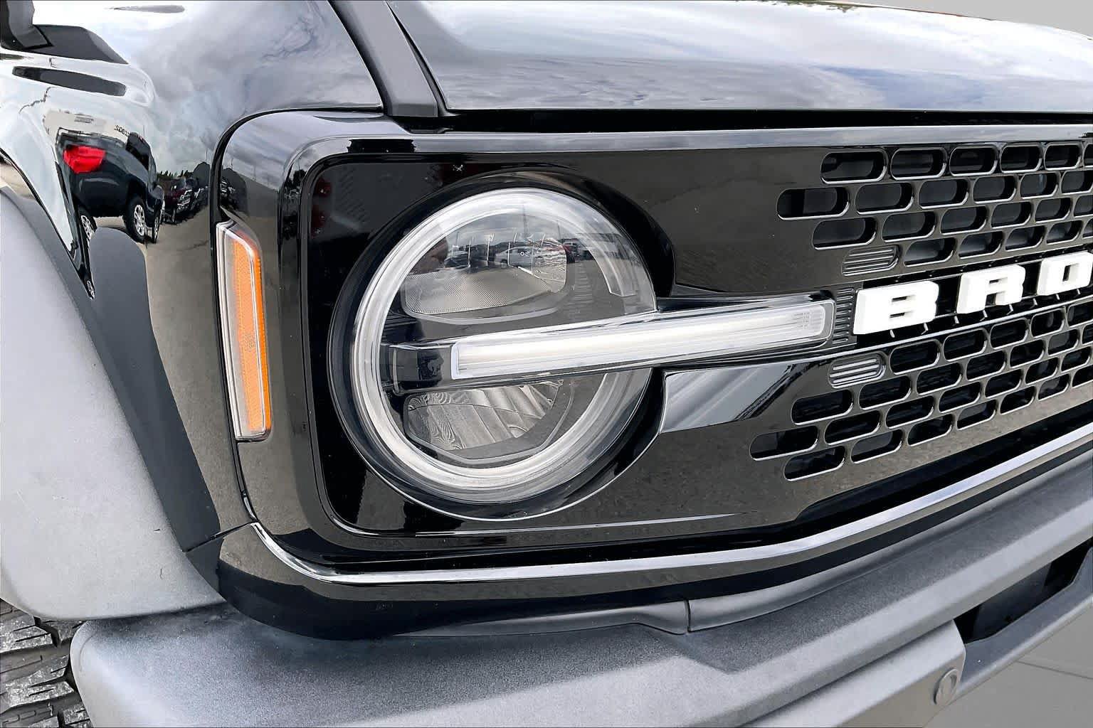 Used 2022 Ford Bronco Wildtrak AWD/4WD image 28