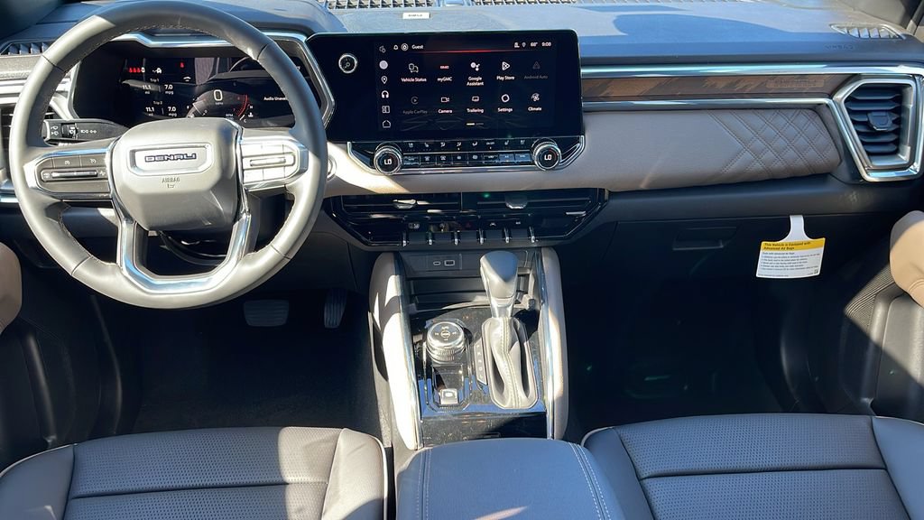 New 2026 GMC Canyon Denali AWD/4WD image 17