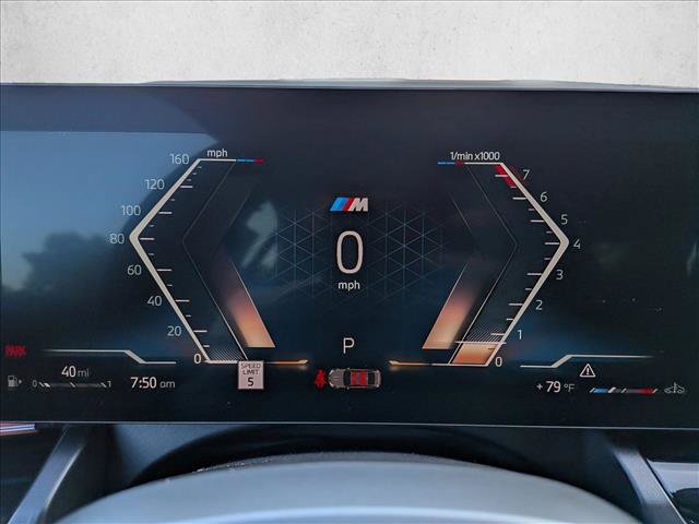 Used 2027 BMW 530i w/ M Sport Package RWD image 11