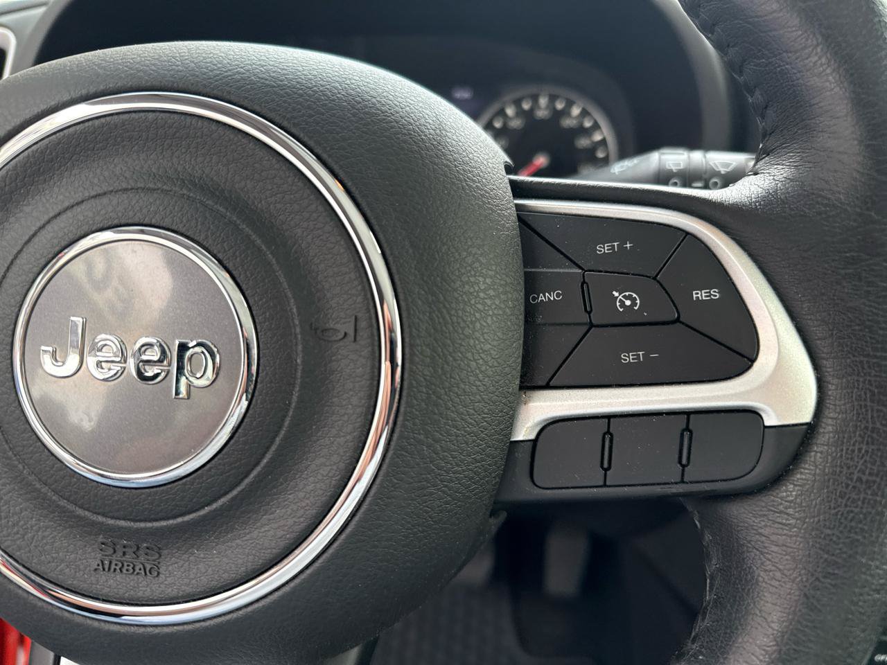 Used 2021 Jeep Renegade Latitude w/ Sun & Sound Group AWD/4WD image 15