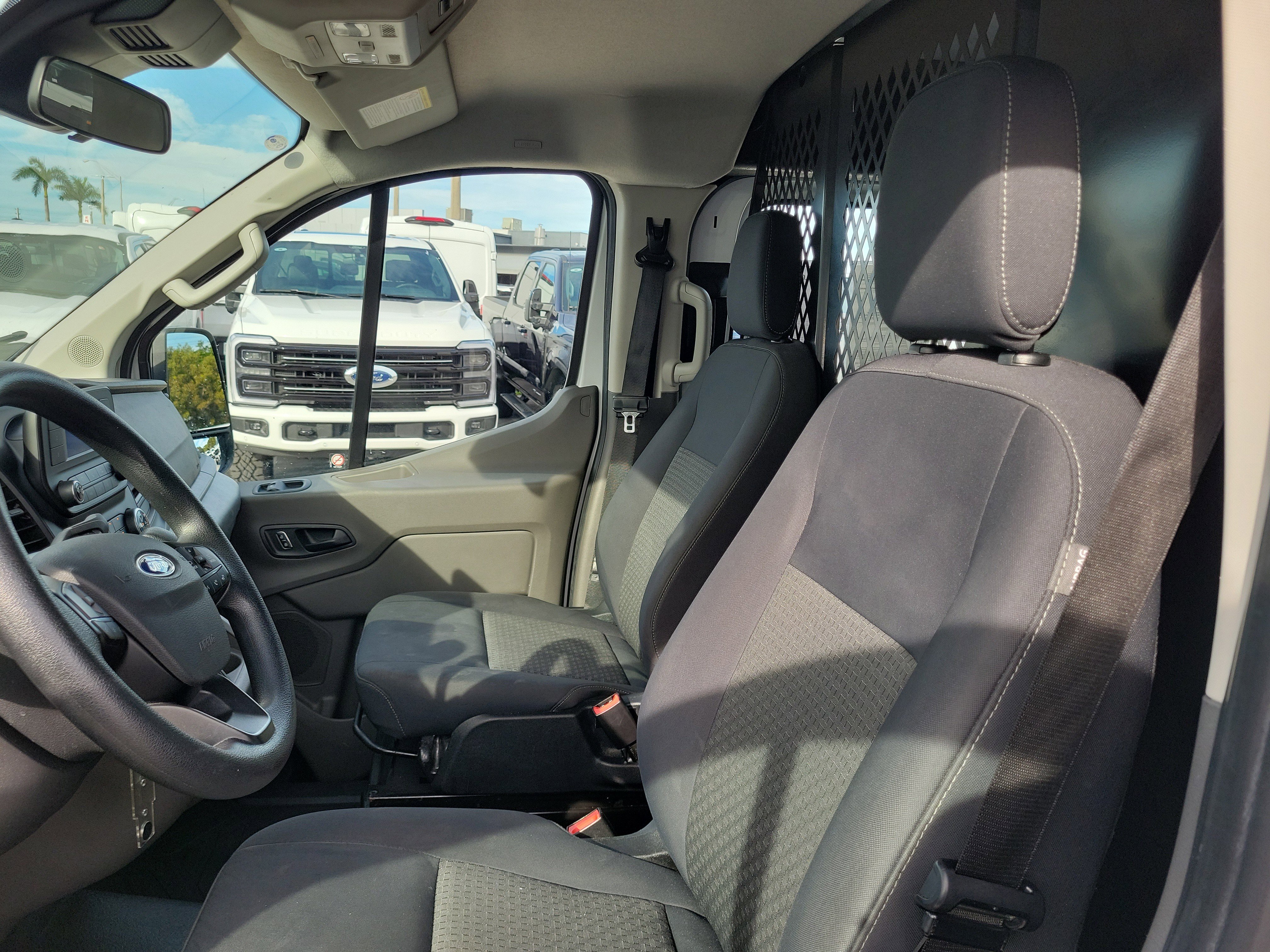 Used 2024 Ford Transit 250 Low Roof w/ Exterior Upgrade Package image 9