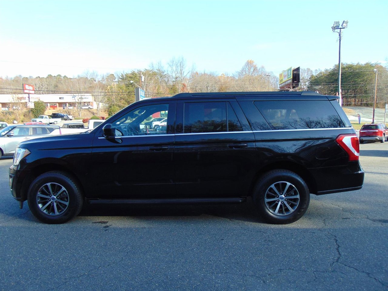 Used 2019 Ford Expedition Max XLT RWD image 8