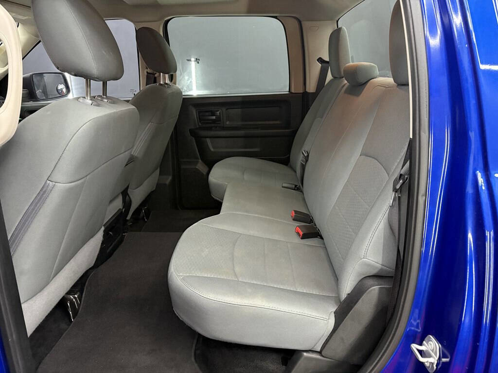 Used 2016 RAM 1500 Express image 10