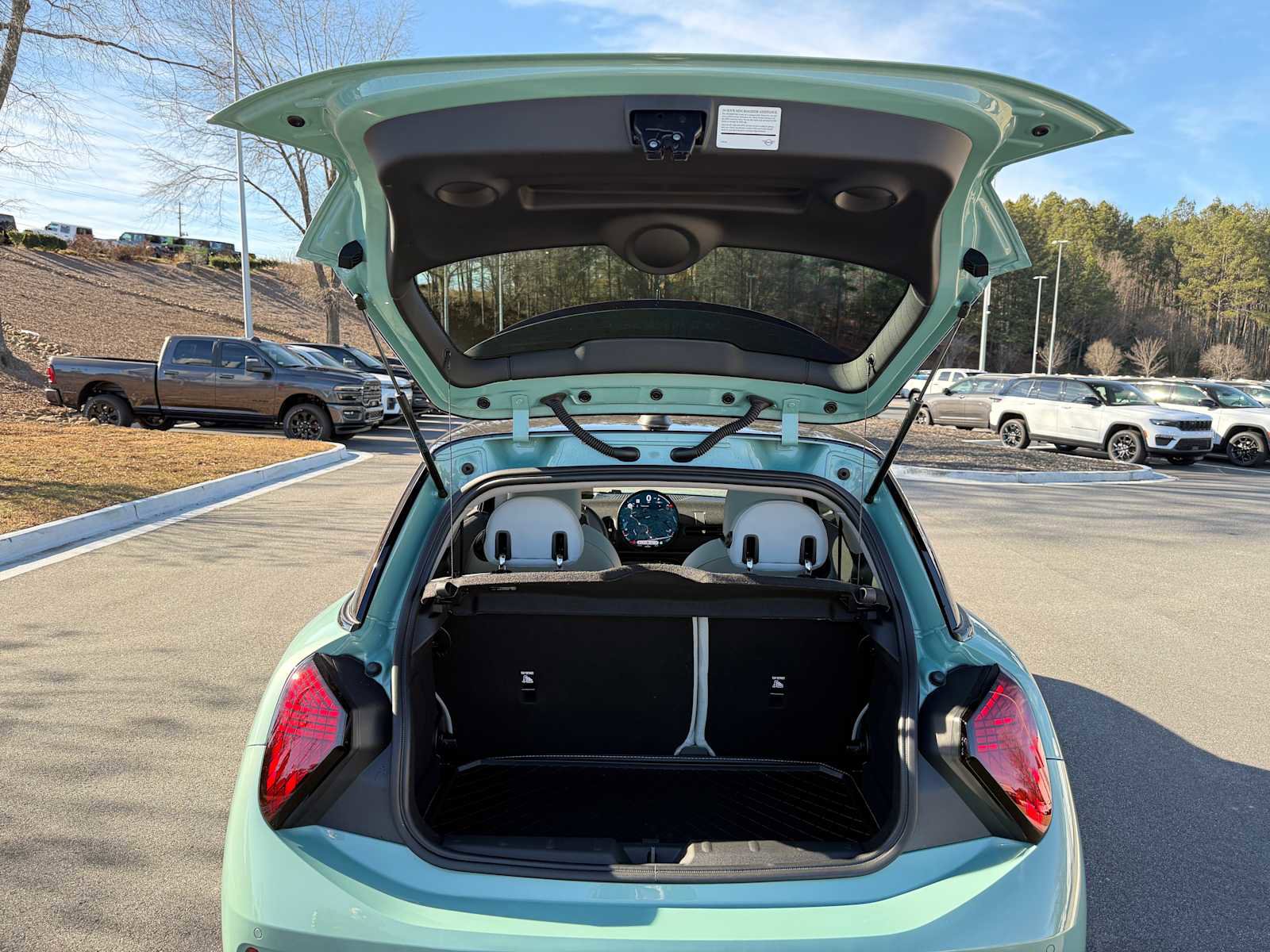 Used 2025 MINI Cooper S image 29