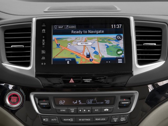 Used 2017 Honda Pilot Touring image 20