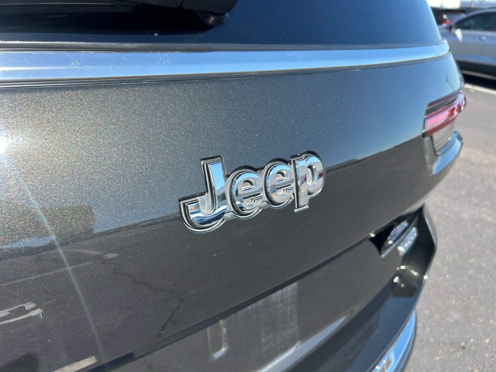 Used 2022 Jeep Grand Cherokee L Overland AWD/4WD image 23