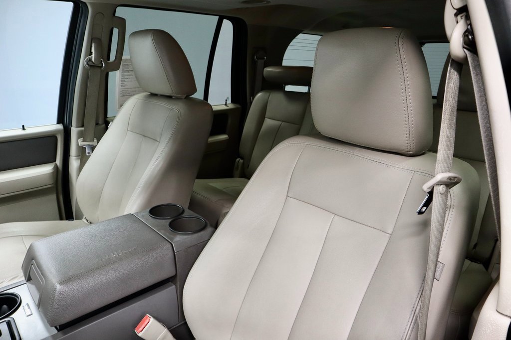 Used 2011 Ford Expedition EL XLT image 27