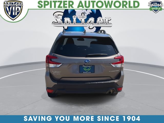 Used 2023 Subaru Forester Limited AWD/4WD image 8