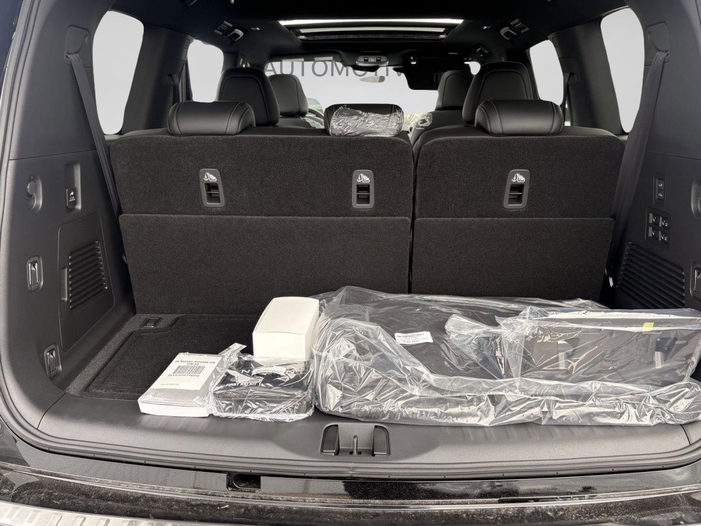 New 2026 Nissan Armada PRO-4X AWD/4WD image 34