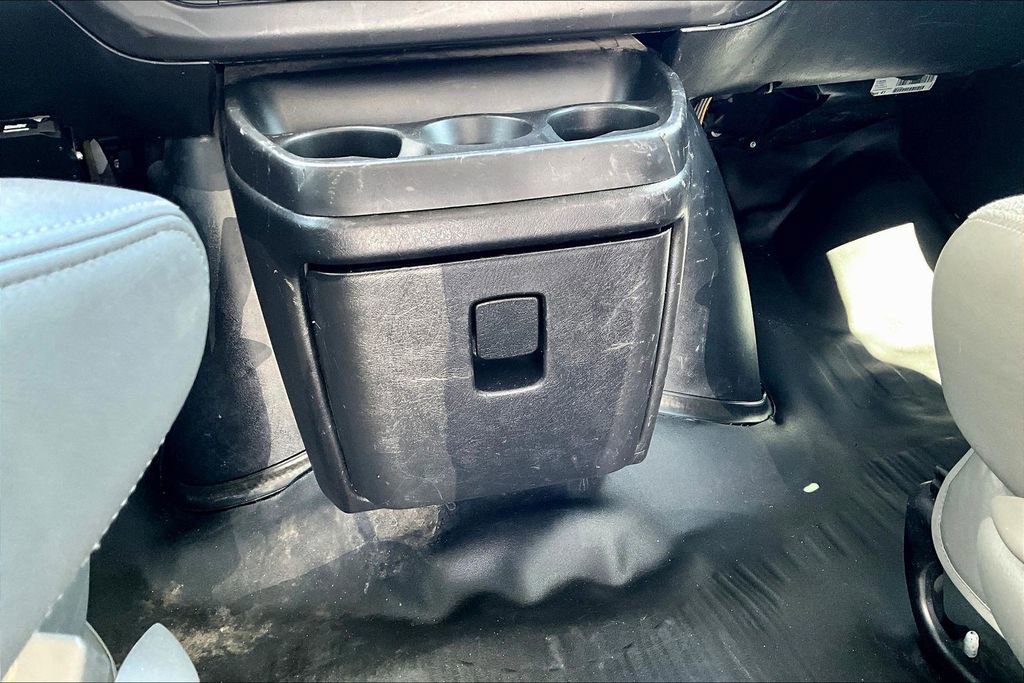 Used 2017 Chevrolet Express 2500 RWD image 12