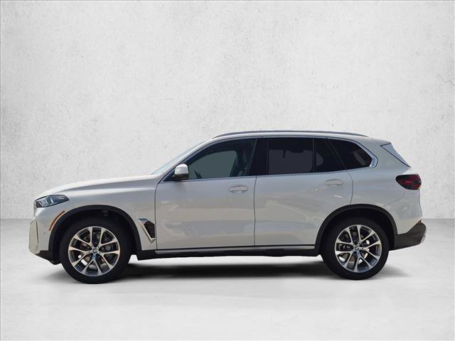 New 2026 BMW X5 xDrive40i w/ Climate Comfort Package AWD/4WD image 5