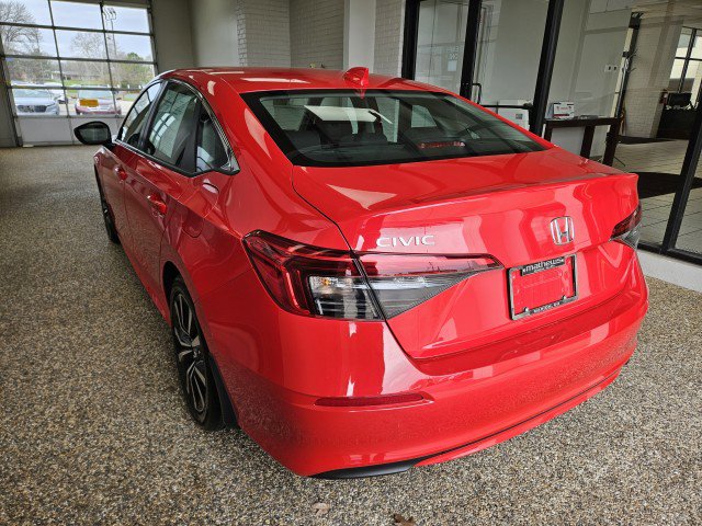 Used 2023 Honda Civic EX image 4