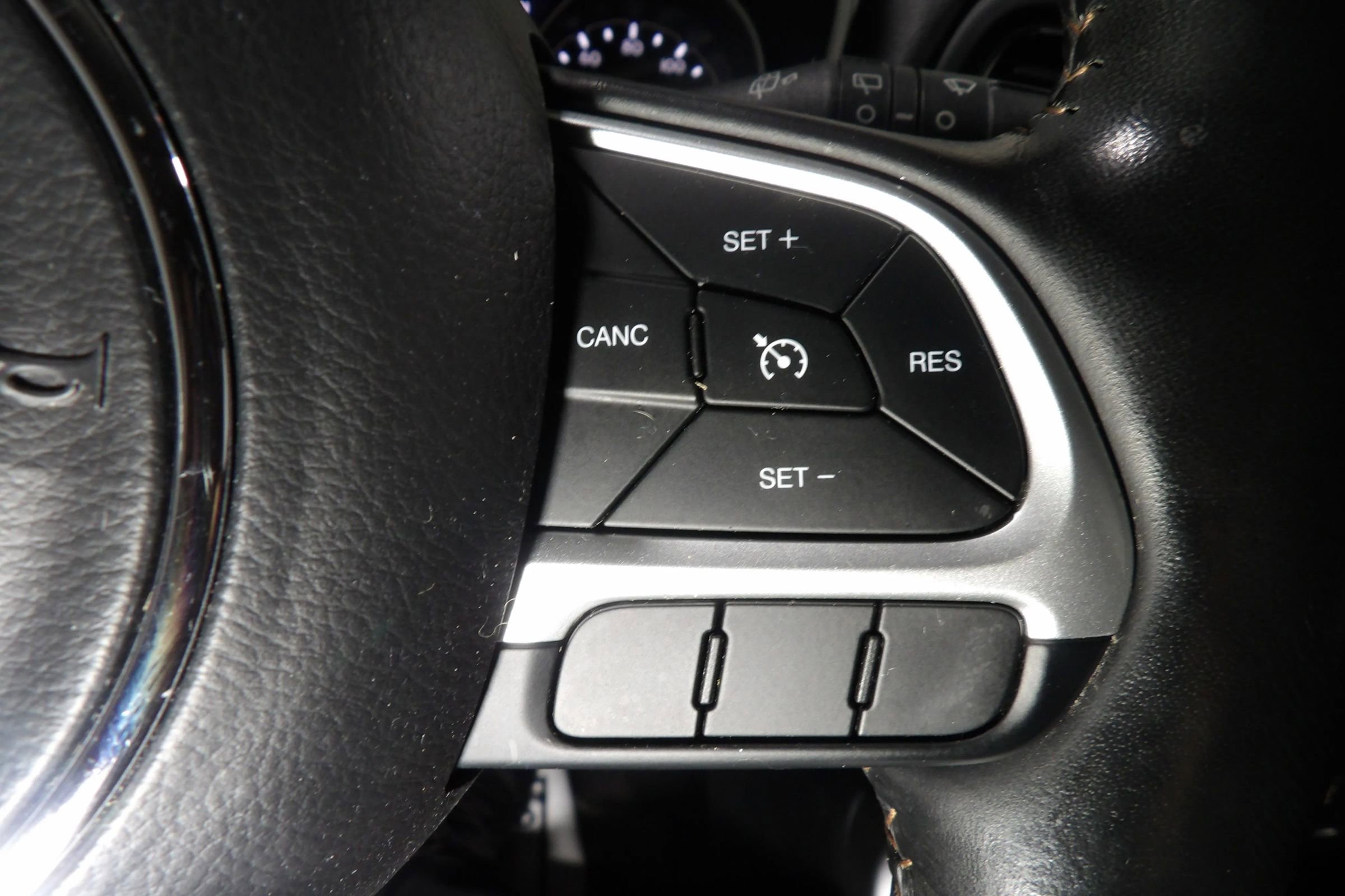 Used 2021 Jeep Compass Latitude w/ Convenience Group AWD/4WD image 19
