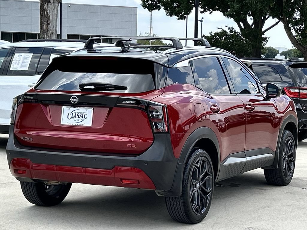 Used 2025 Nissan Kicks SR FWD image 4