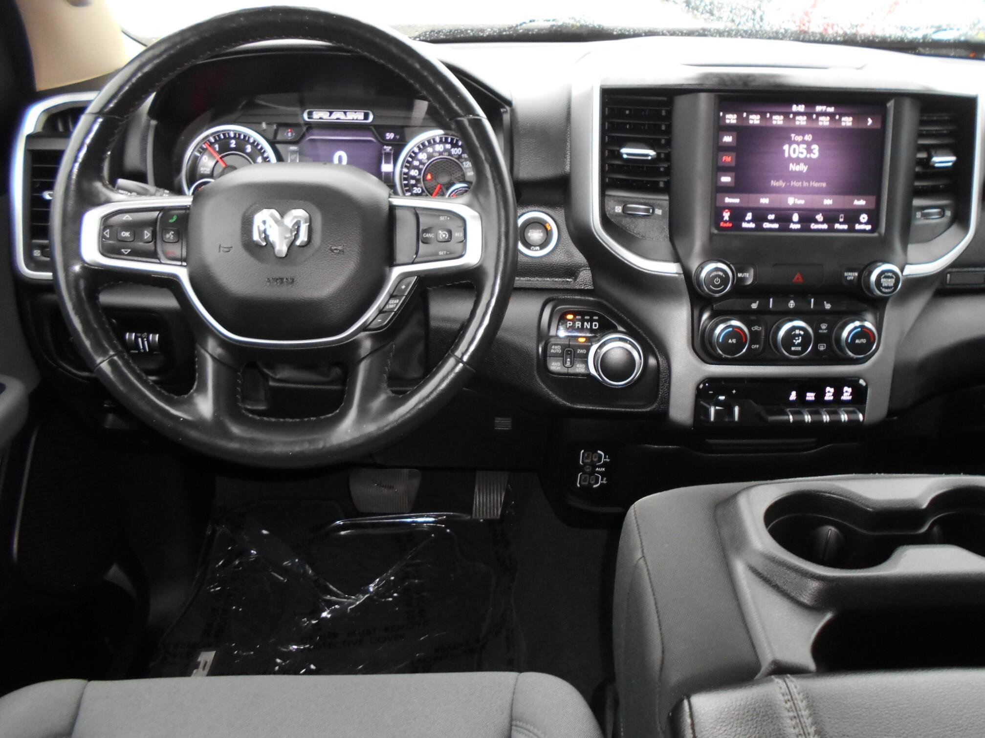 Certified 2019 RAM 1500 Big Horn AWD/4WD image 4