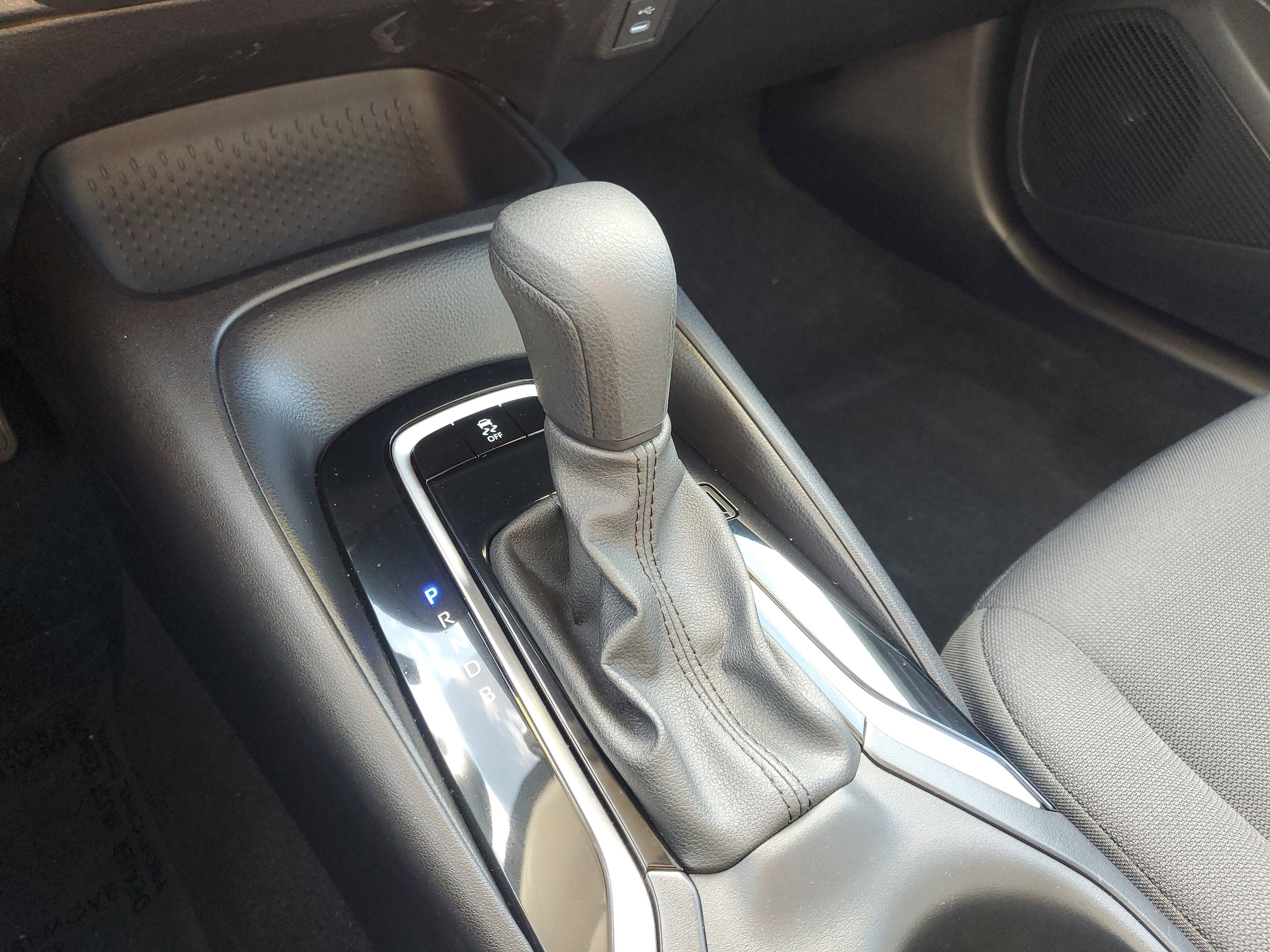 Used 2024 Toyota Corolla LE image 29