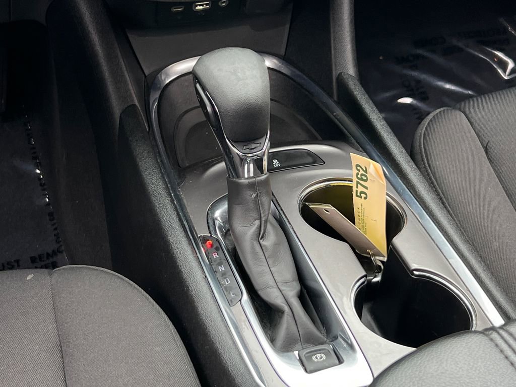 Used 2023 Chevrolet Malibu LT image 22