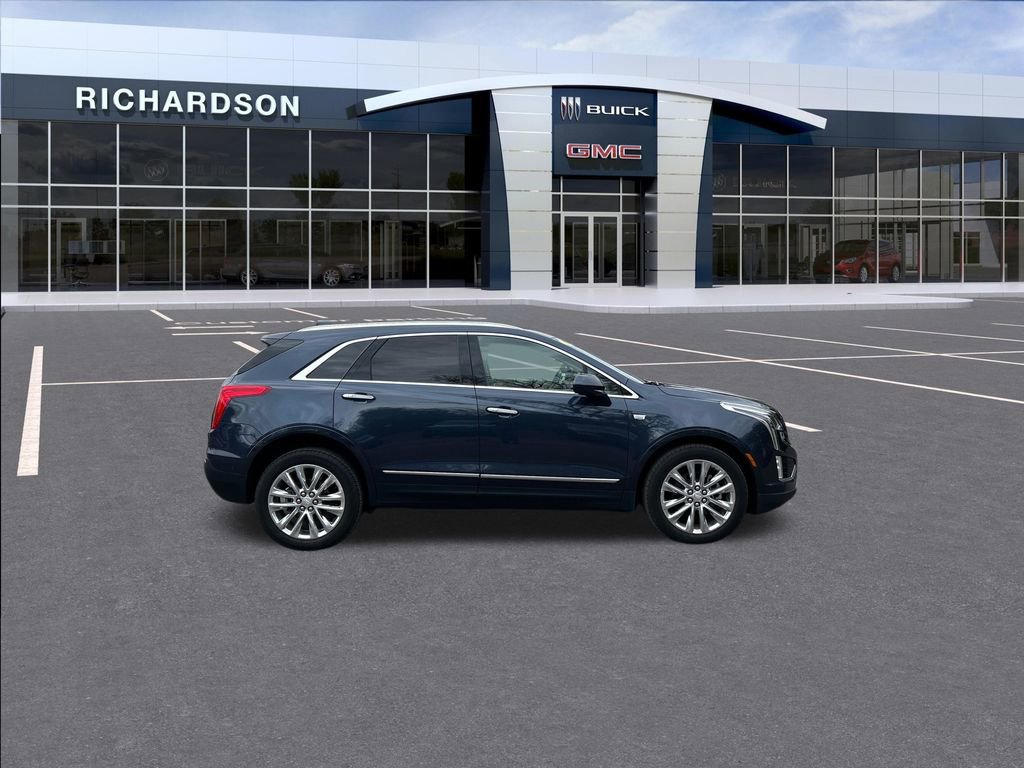 Used 2018 Cadillac XT5 Platinum w/ Driver Assist Package AWD/4WD image 6