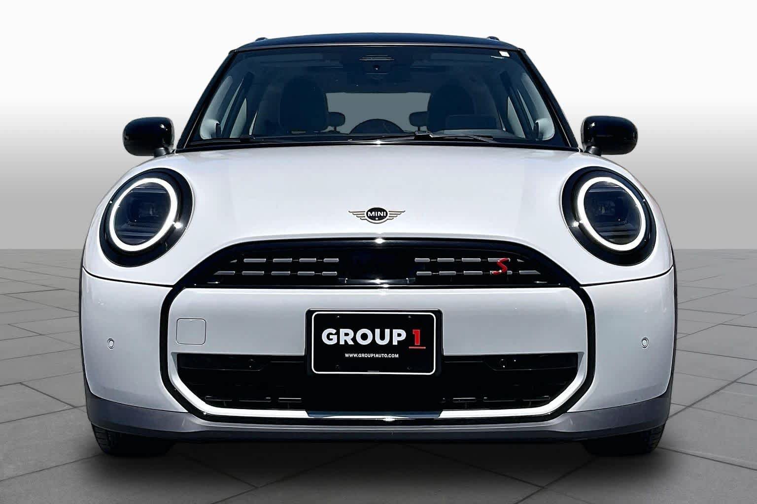 Used 2025 MINI Cooper S FWD image 3