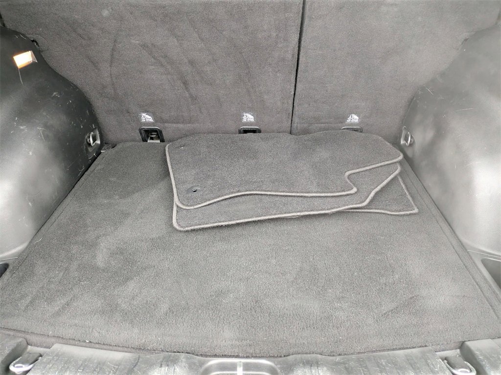 Used 2018 Jeep Compass Limited image 34