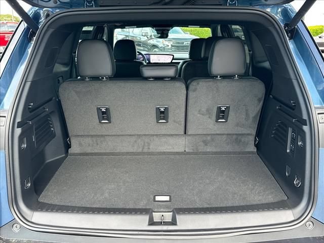 Certified 2026 Buick Enclave Preferred w/ Power Package FWD image 32