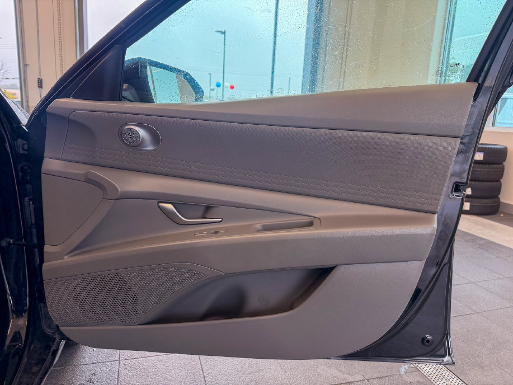 Used 2023 Hyundai Elantra Blue w/ Cargo Package FWD image 11