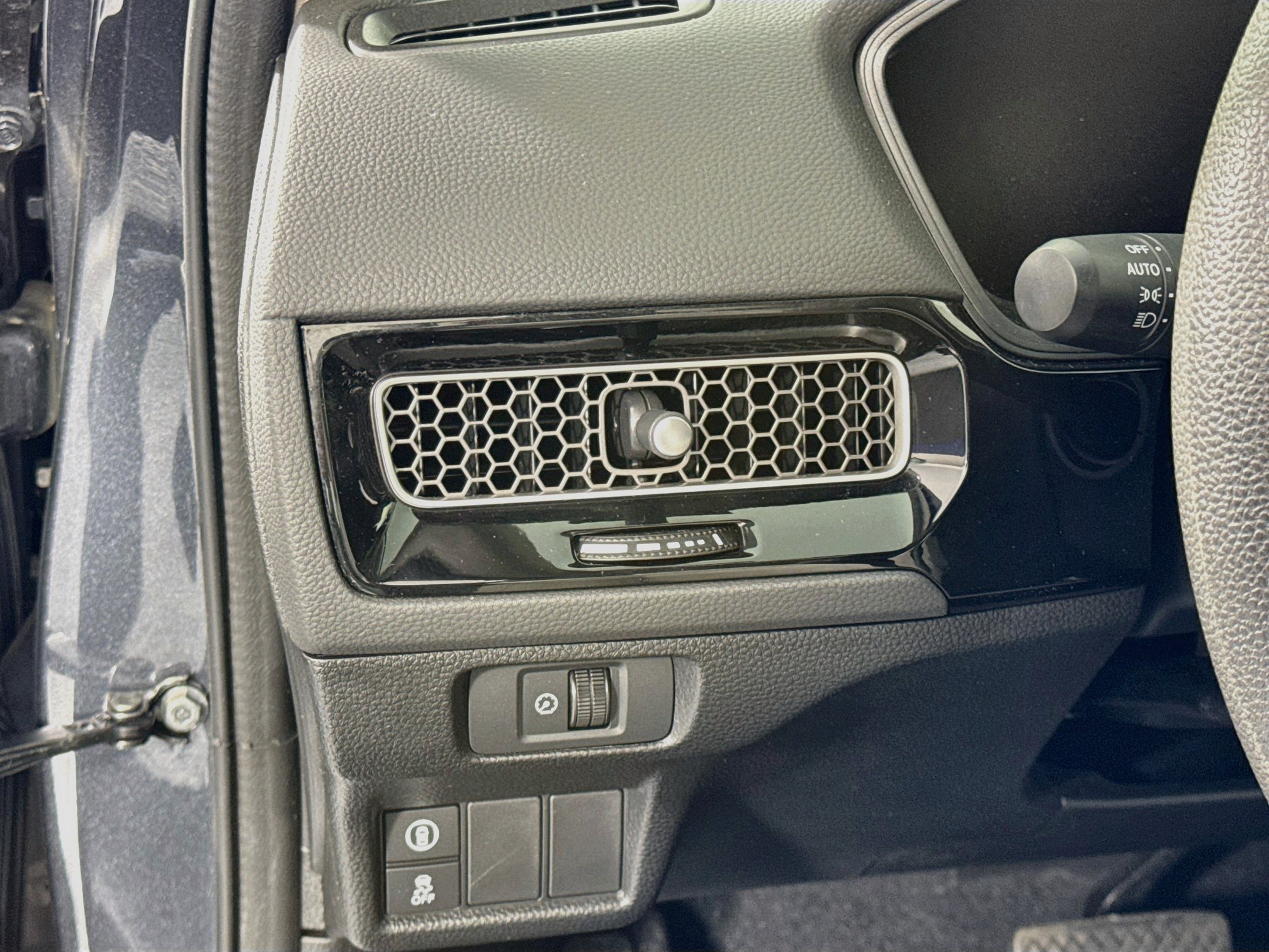 Certified 2024 Honda Civic LX image 10