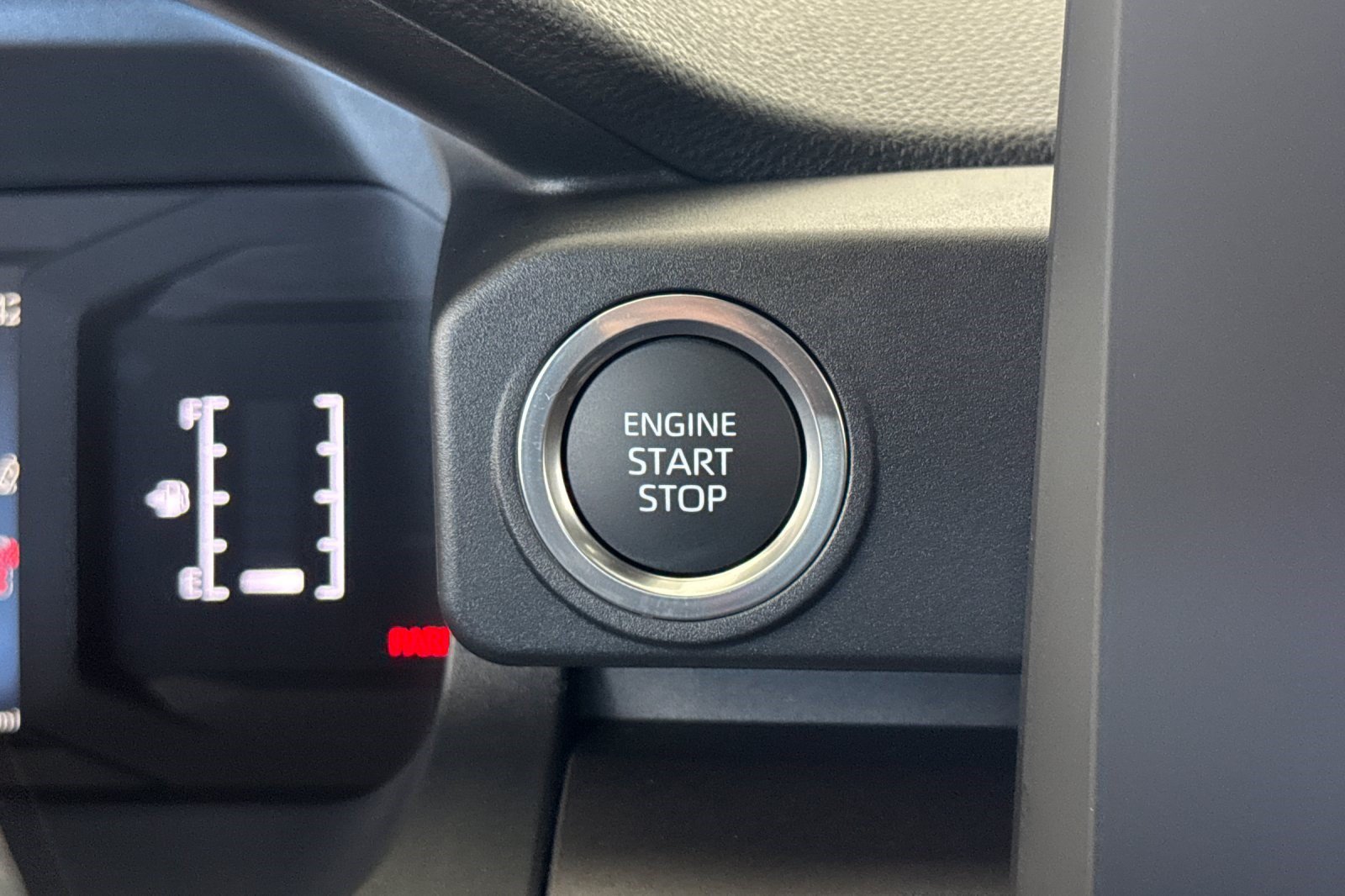New 2026 Toyota 4Runner SR5 AWD/4WD image 16