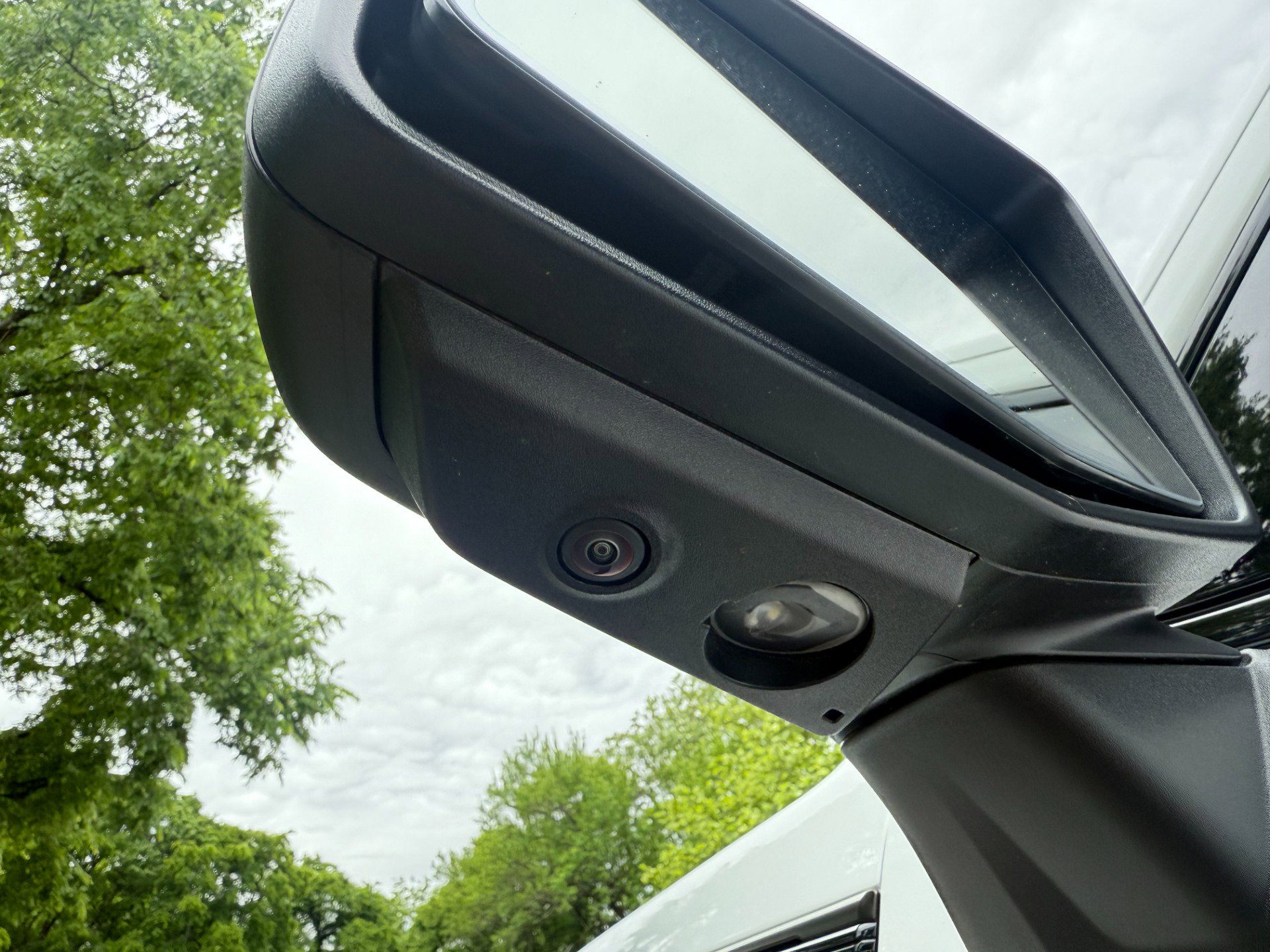 Used 2024 GMC Sierra 1500 AT4X image 27