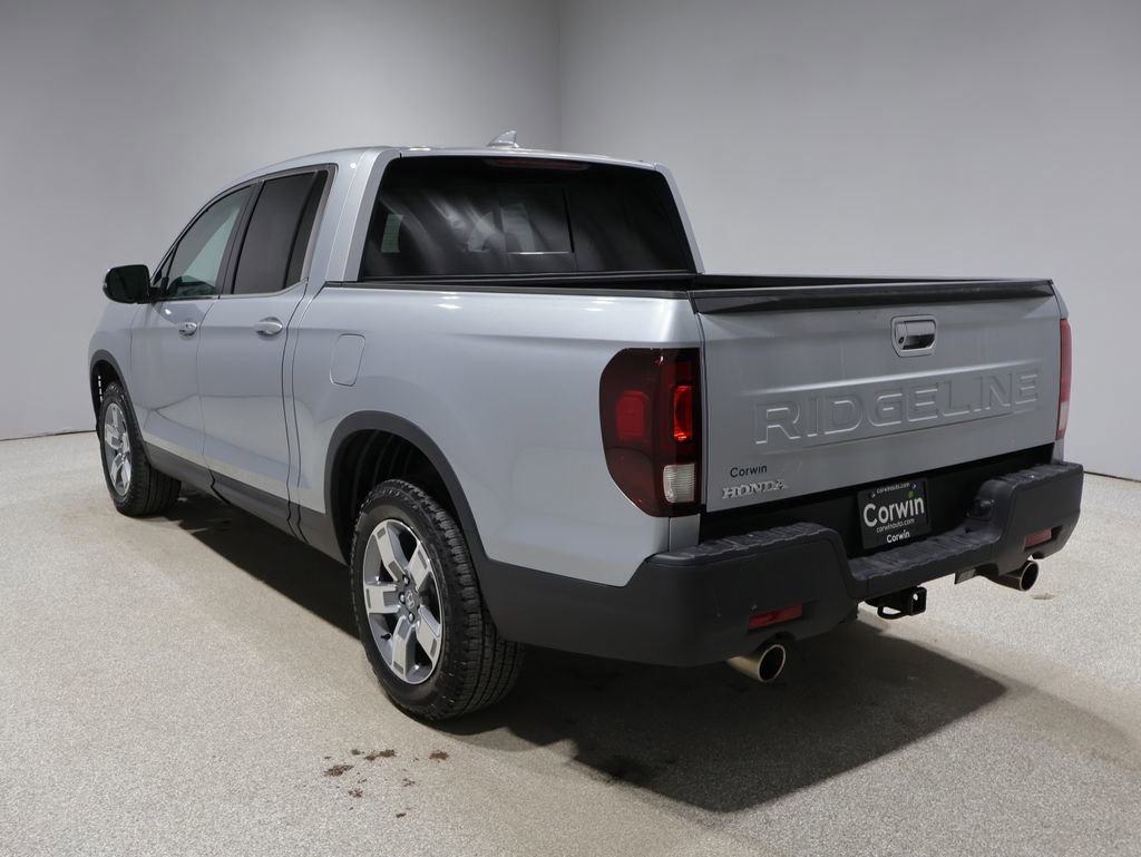 Used 2025 Honda Ridgeline RTL image 5