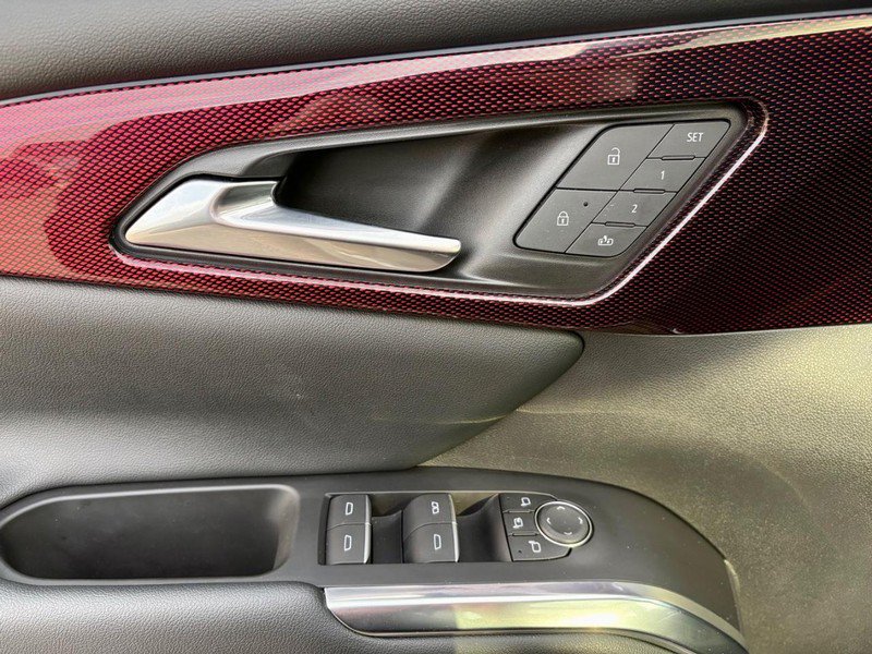 Used 2024 Chevrolet Traverse RS w/ LPO, Floor Liner Package AWD/4WD image 20